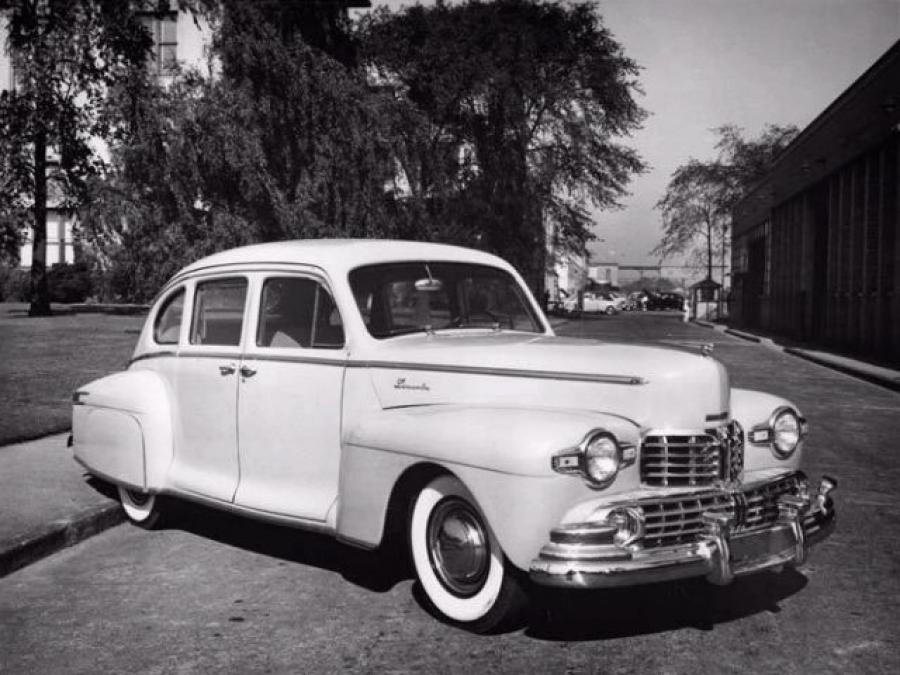  Lincoln Sedan 1947 года  (фото 1 из 2)